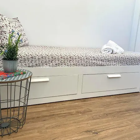 Apartment Homely Obispo Con Parking Malaga