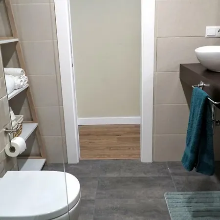 Apartment Homely Obispo Con Parking