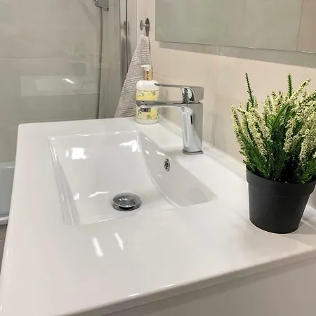 Apartment Homely Obispo Con Parking *
