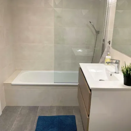 Apartment Homely Obispo Con Parking Malaga